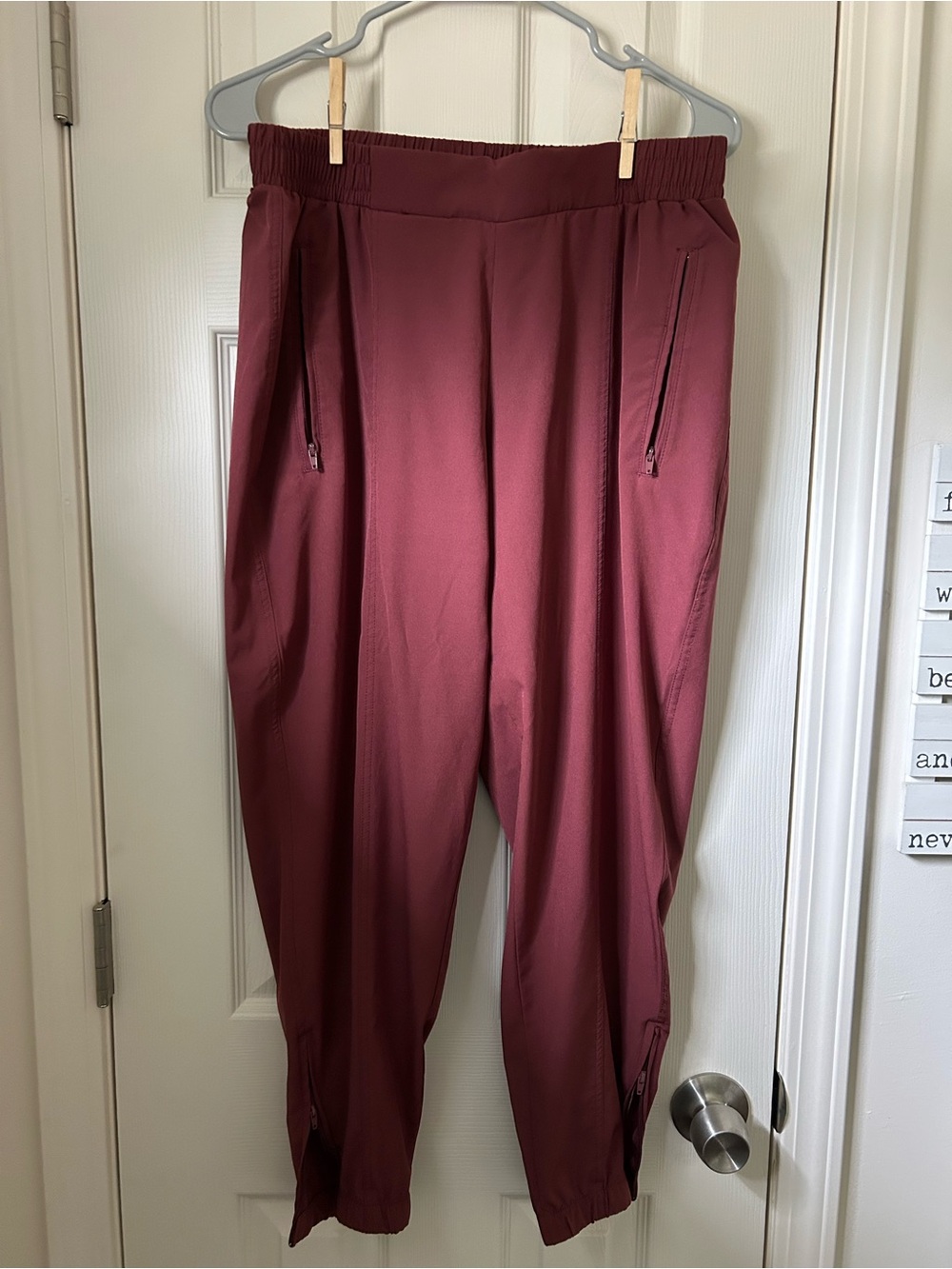 Women’s Maroon Performance Jogger Pants